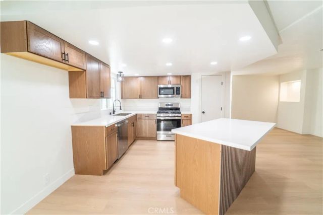 13560 Nassau Drive, Victorville, CA 92395