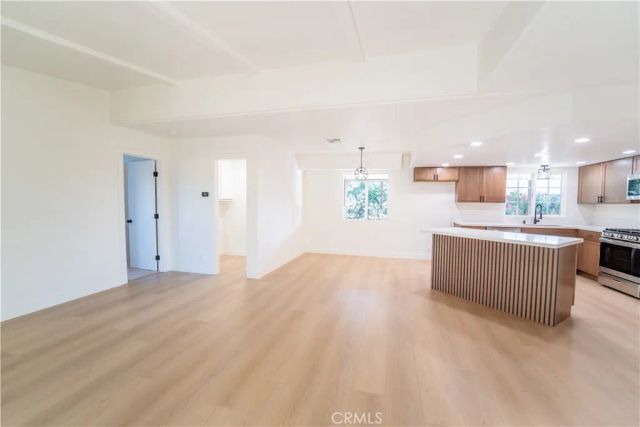 13560 Nassau Drive, Victorville, CA 92395