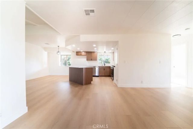 13560 Nassau Drive, Victorville, CA 92395
