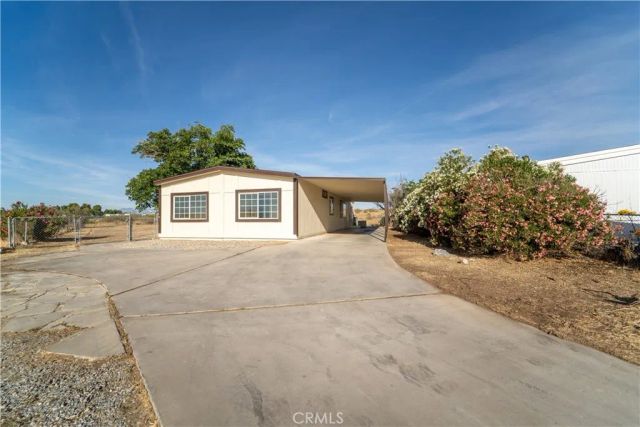 13560 Nassau Drive, Victorville, CA 92395