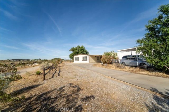13560 Nassau Drive, Victorville, CA 92395