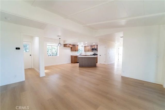 13560 Nassau Drive, Victorville, CA 92395