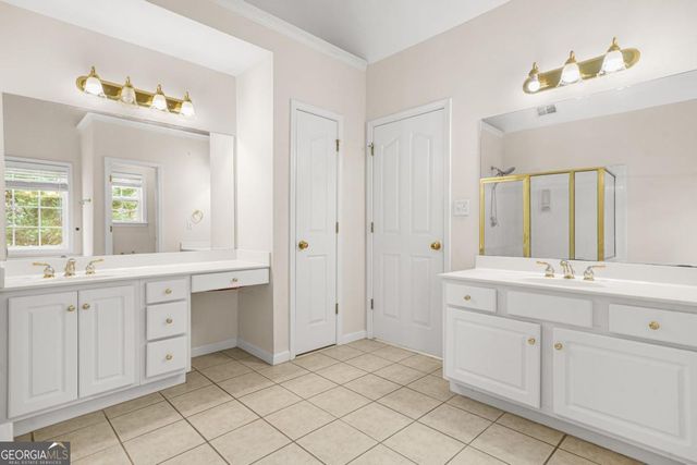 130 Brookridge Court, Fayetteville, GA 30215