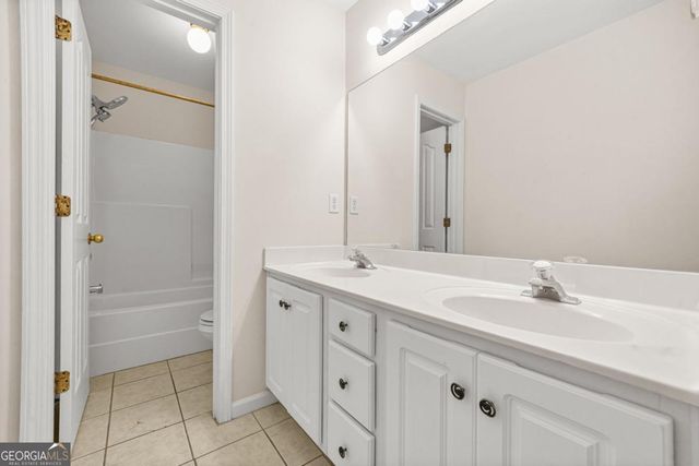 130 Brookridge Court, Fayetteville, GA 30215