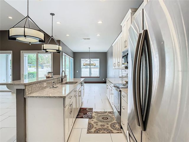 1021 W 25TH STREET, Sanford, FL 32771