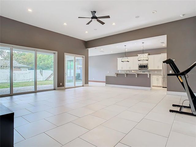 1021 W 25TH STREET, Sanford, FL 32771