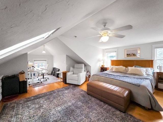 23 Kingsboro Park 2, Boston, MA 02130