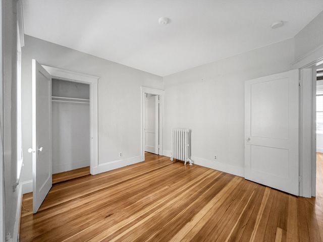 23 Kingsboro Park 2, Boston, MA 02130