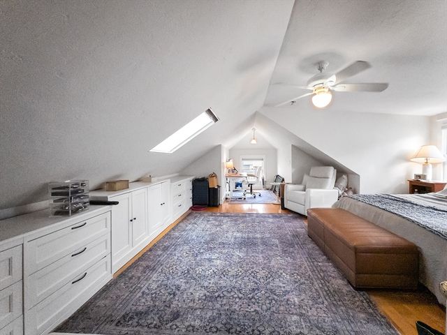 23 Kingsboro Park 2, Boston, MA 02130