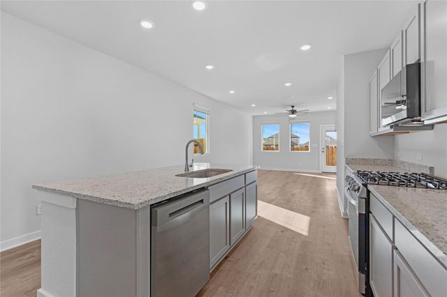 311 Sundown Ave, Del Valle, TX 78610