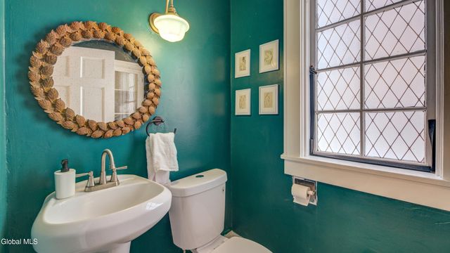 375 W Main Street, Amsterdam, NY 12010