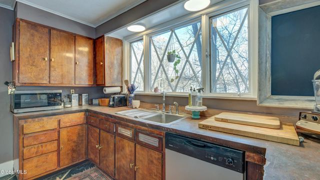 375 W Main Street, Amsterdam, NY 12010