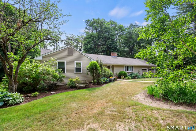 161 Great Pond Road, Simsbury, CT 06070