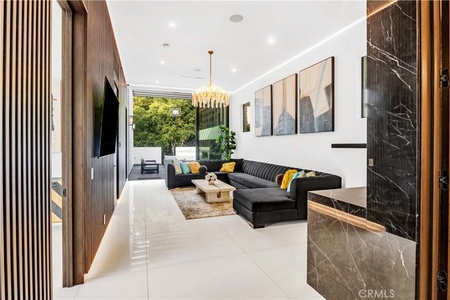 677 Nimes Road, Bel Air, CA 90077