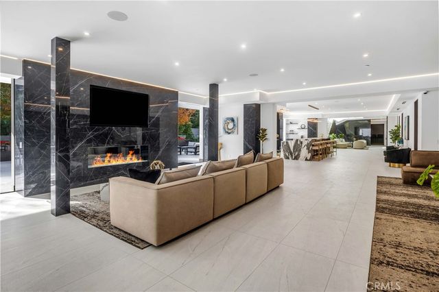677 Nimes Road, Bel Air, CA 90077