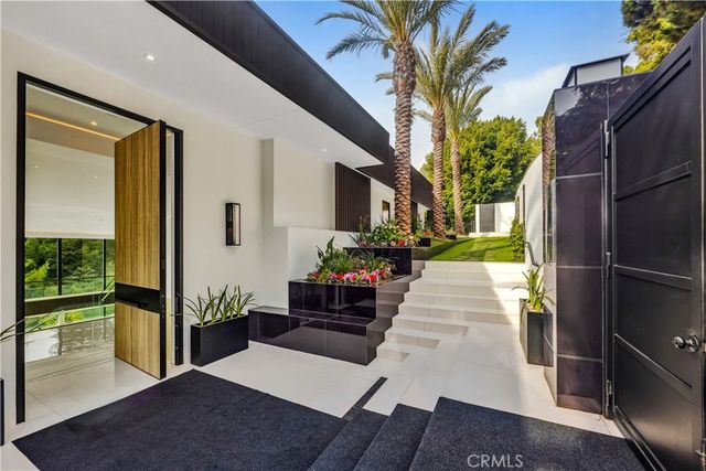 677 Nimes Road, Bel Air, CA 90077