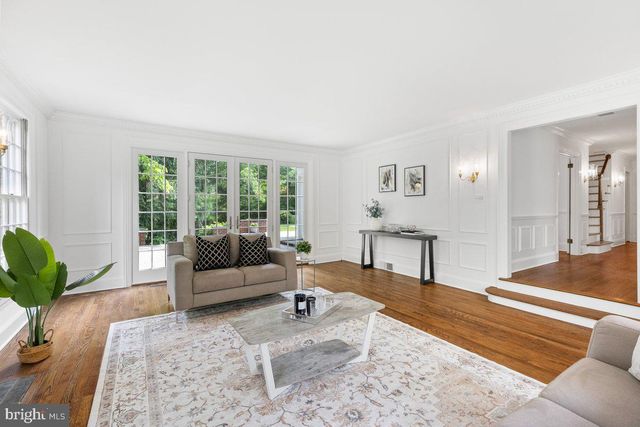 18 WINFIELD RD, Princeton, NJ 08540