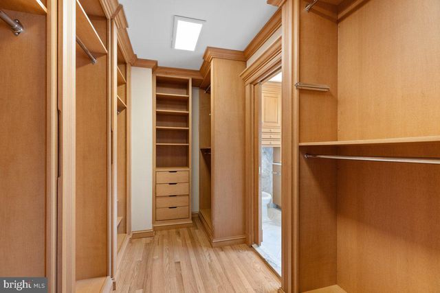 18 WINFIELD RD, Princeton, NJ 08540