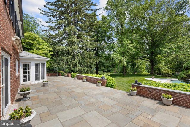 18 WINFIELD RD, Princeton, NJ 08540