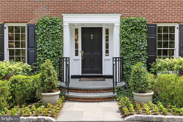 18 WINFIELD RD, Princeton, NJ 08540