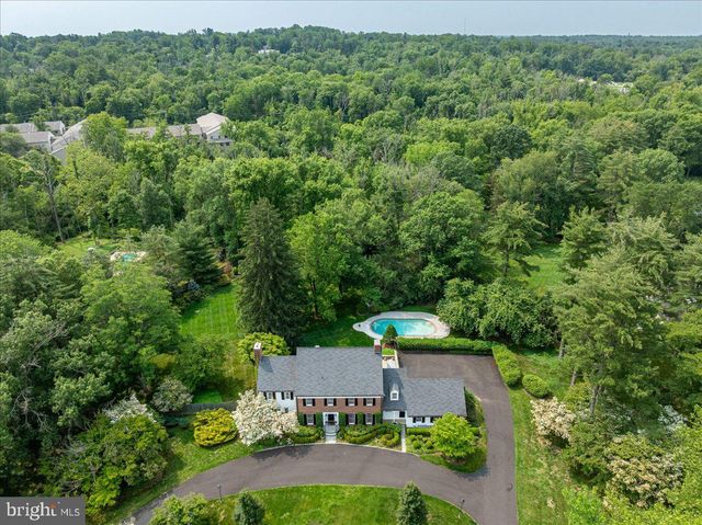 18 WINFIELD RD, Princeton, NJ 08540