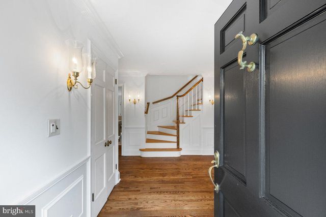 18 WINFIELD RD, Princeton, NJ 08540