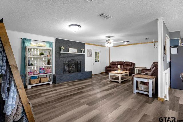 41 Quail Lane, Whitehouse, TX 75791