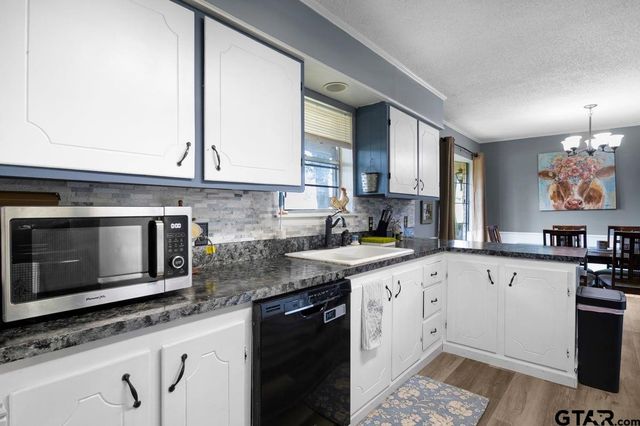 41 Quail Lane, Whitehouse, TX 75791