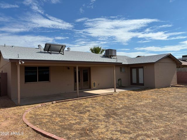 602 W WICKIEUP Lane, Phoenix, AZ 85027