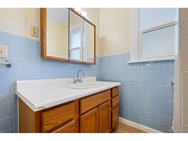 3975 Shoshone St, Denver, CO 80211