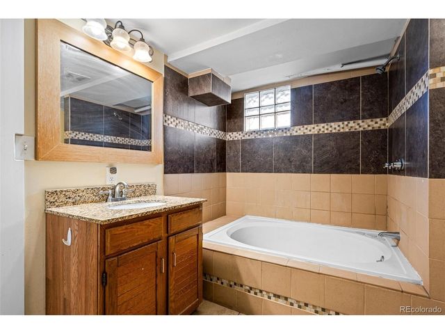 3975 Shoshone St, Denver, CO 80211