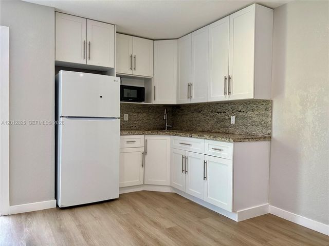 11960 SW 35th Ter 1, Miami, FL 33175