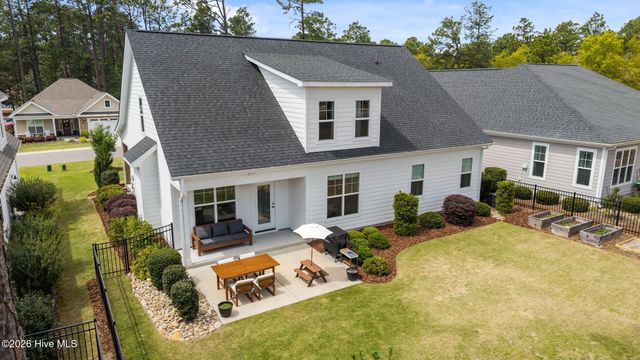 205 Luss Lane, Southern Pines, NC 28387