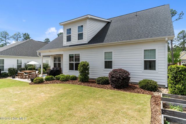 205 Luss Lane, Southern Pines, NC 28387