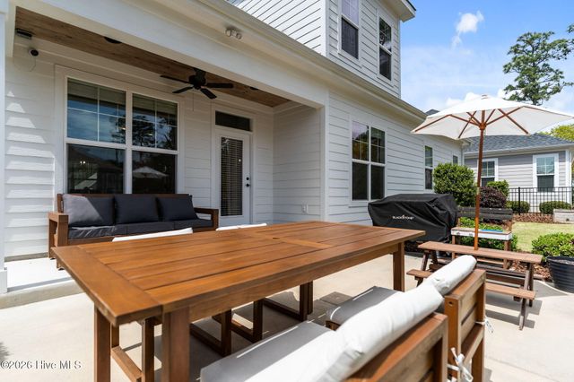 205 Luss Lane, Southern Pines, NC 28387