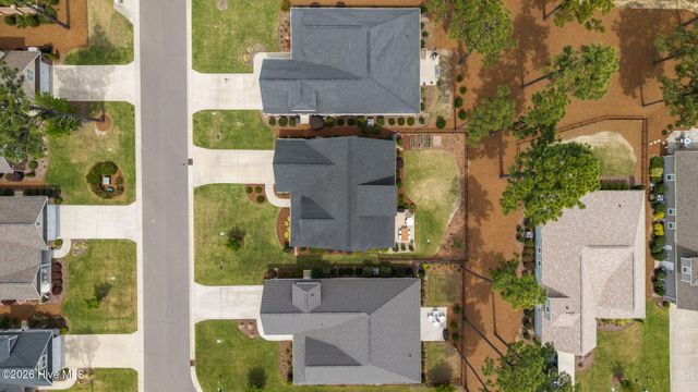 205 Luss Lane, Southern Pines, NC 28387