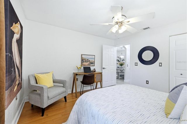 8911 MANOR LOOP 102, Lakewood Ranch, FL 34202