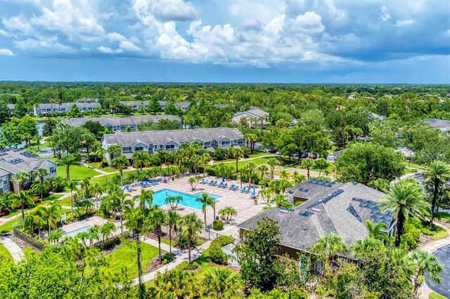 8911 MANOR LOOP 102, Lakewood Ranch, FL 34202