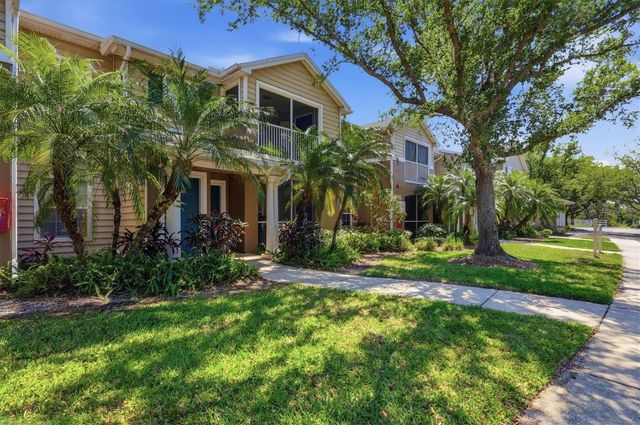 8911 MANOR LOOP 102, Lakewood Ranch, FL 34202