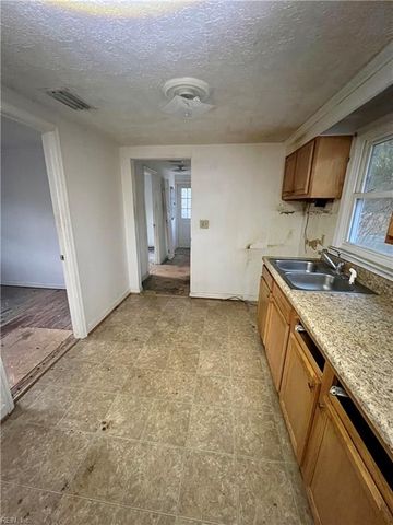 451 Fenton Mill RD, Williamsburg, VA 23188