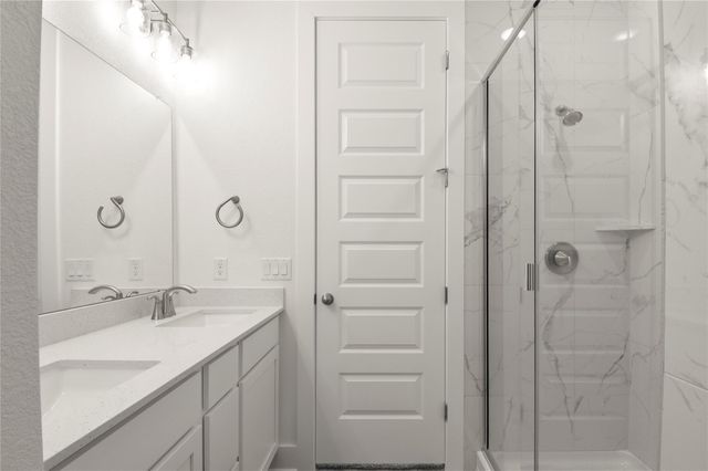 18909 Schultz LN, Round Rock, TX 78665