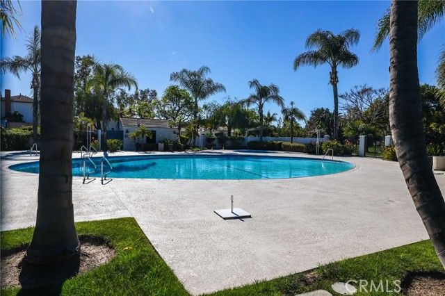 26 Palmento Way, Irvine, CA 92612