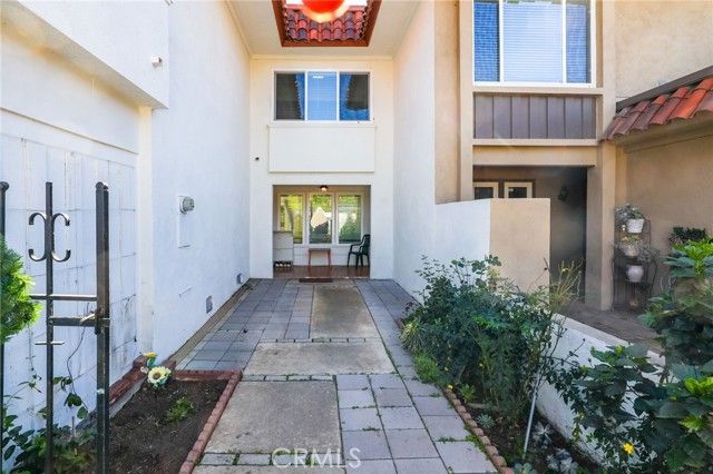 26 Palmento Way, Irvine, CA 92612