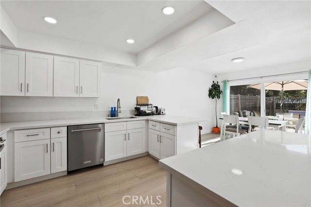 26 Palmento Way, Irvine, CA 92612