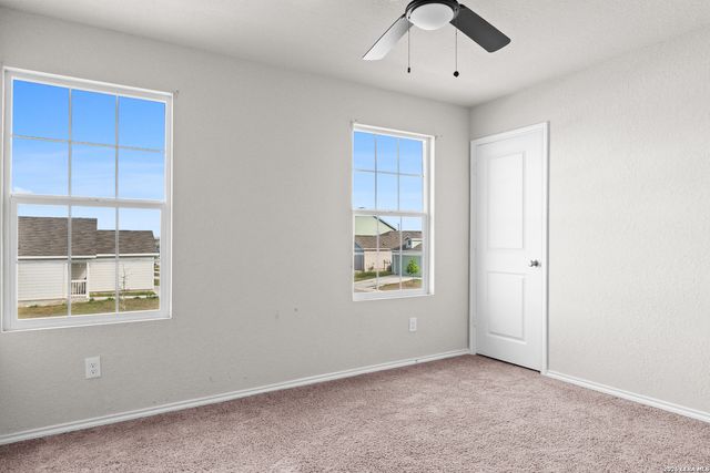 3226 CARDUCCI DR, Converse, TX 78109