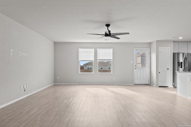 3226 CARDUCCI DR, Converse, TX 78109