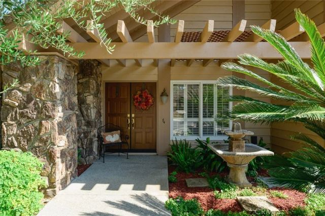 5872 Shaker, Riverside, CA 92506