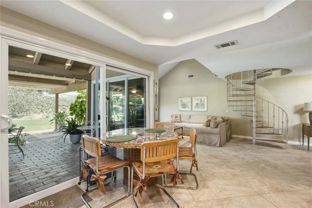 5872 Shaker, Riverside, CA 92506