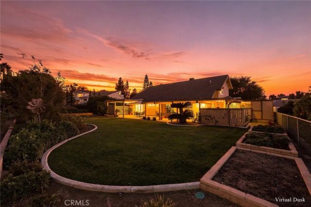 5872 Shaker, Riverside, CA 92506