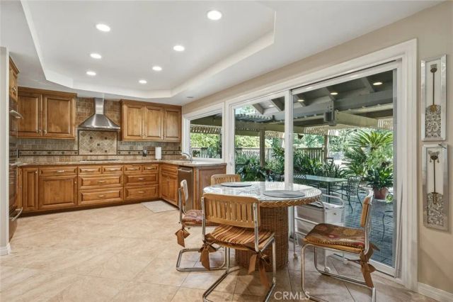 5872 Shaker, Riverside, CA 92506